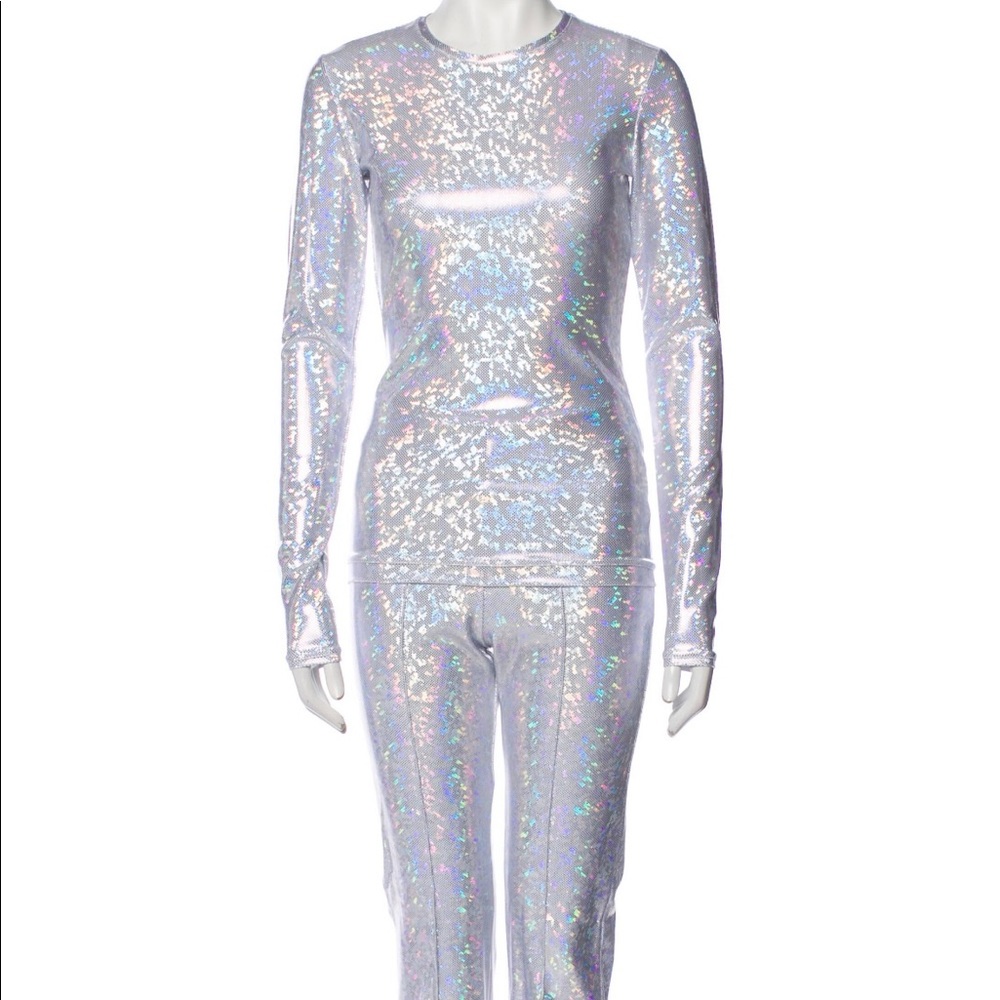 •   Saks Potts Two-Piece Pant Set
•   White
•   Glitter Accents
Designer size 1.